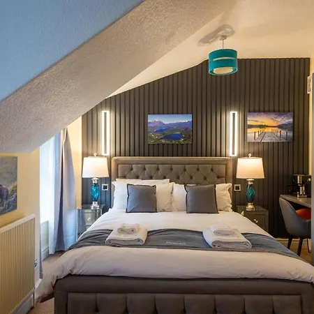 The - Self Catering With Private Kitchen - For Location