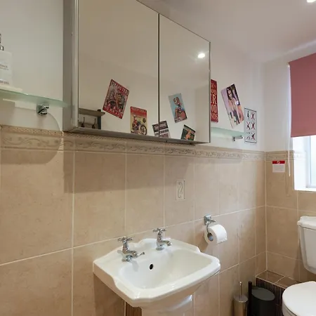 The - Self Catering With Private Kitchen - For Location Апартаменты Эмблсайд